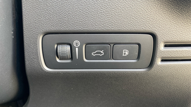 Volvo Xc40 1.5 T5 Recharge PHEV Inscription 5dr Auto Estate